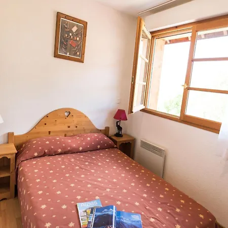 Great Holiday Near Lake Annecy Apartment