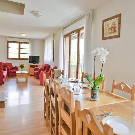 Great Near Annecy Appartement *